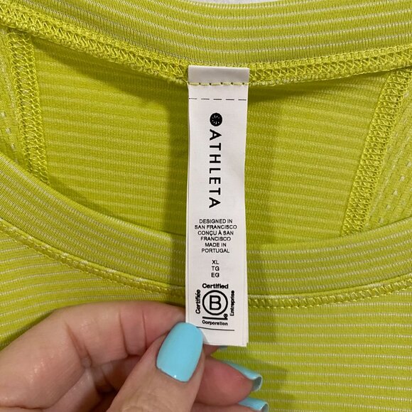 Athleta Momentum‎ Neon Green Top Size M - Picture 2 of 6